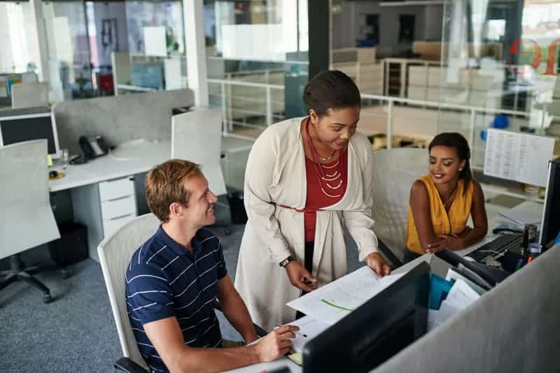 customize hot of three colleagues